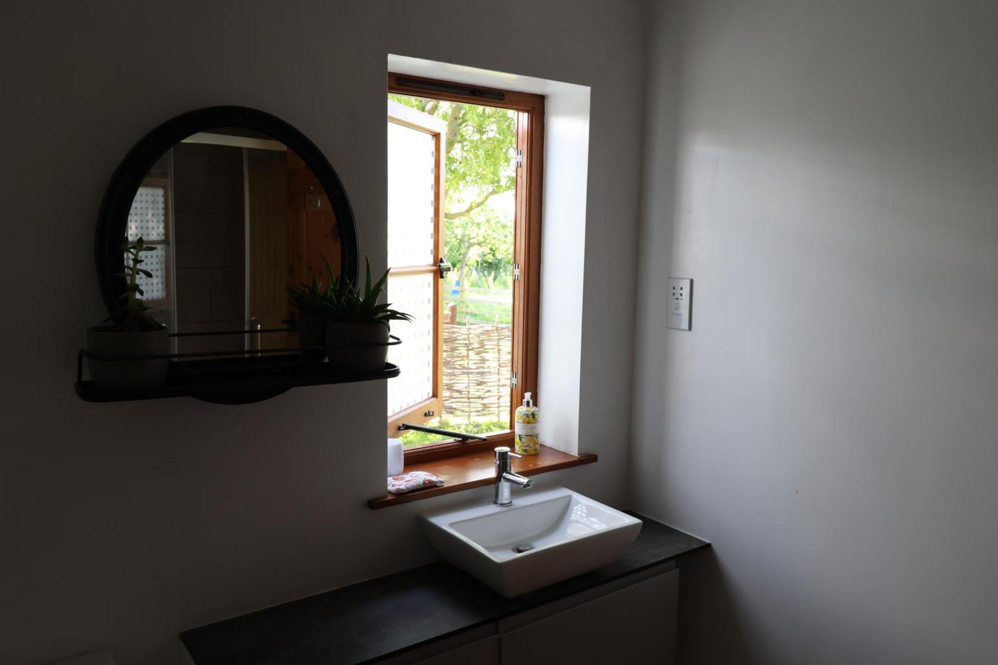 ברידג'ווטר Tranquil And Cosy Cottage On The Somerset Levels מראה חיצוני תמונה